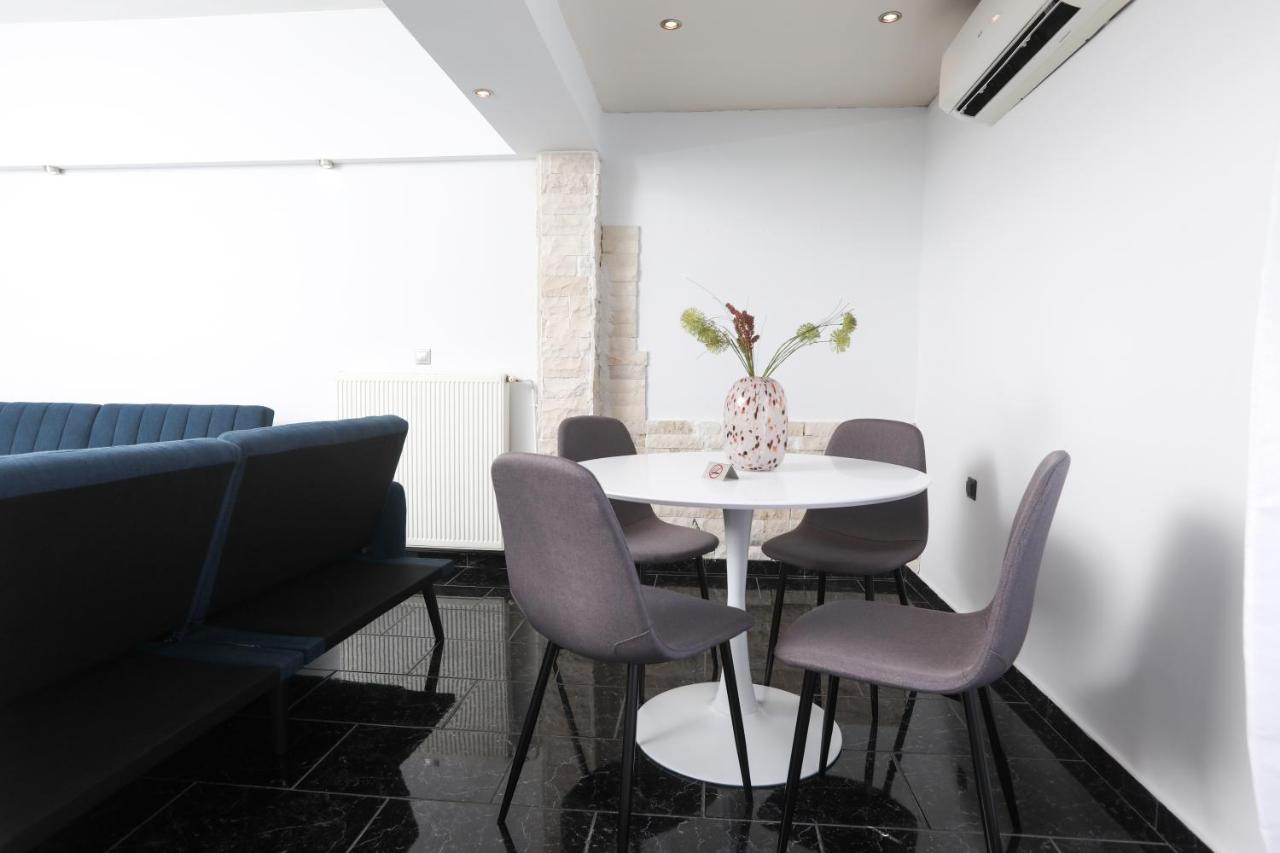 Luxury Apartments Christos Guviá Kültér fotó